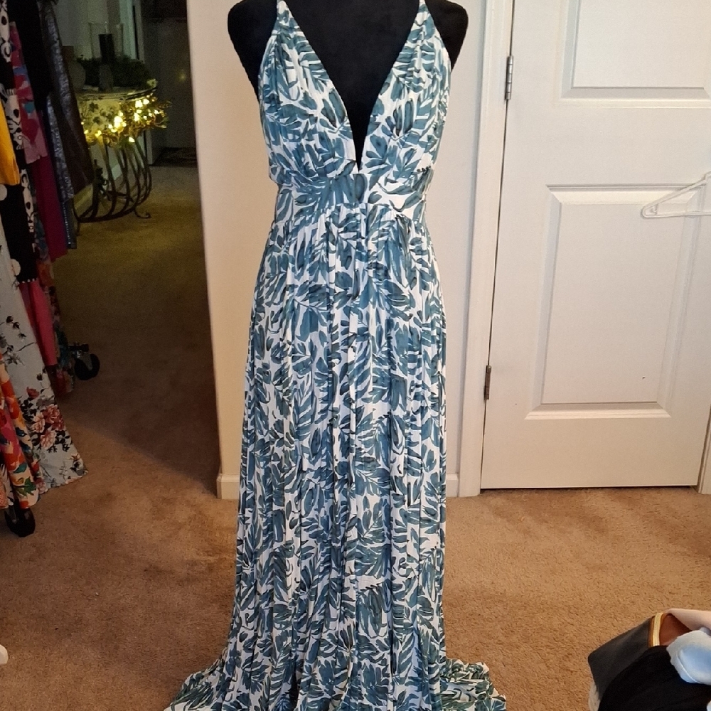 SHEIN Blue and White Ruched Maxi Dress Plunge Neckline